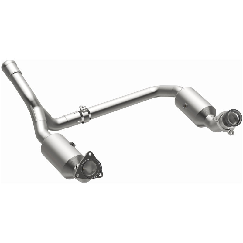 Magnaflow 19-20 GMC Sierra 1500 Single Underbody 4.3L/5.3L Direct Fit Catalytic Converter 280656 280656 Photo - Unmounted
