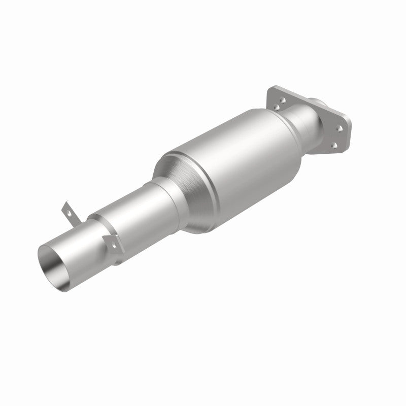 MagnaFlow California Grade CARB Compliant Direct-Fit Catalytic Converter 3391486 360 Degree Image Set