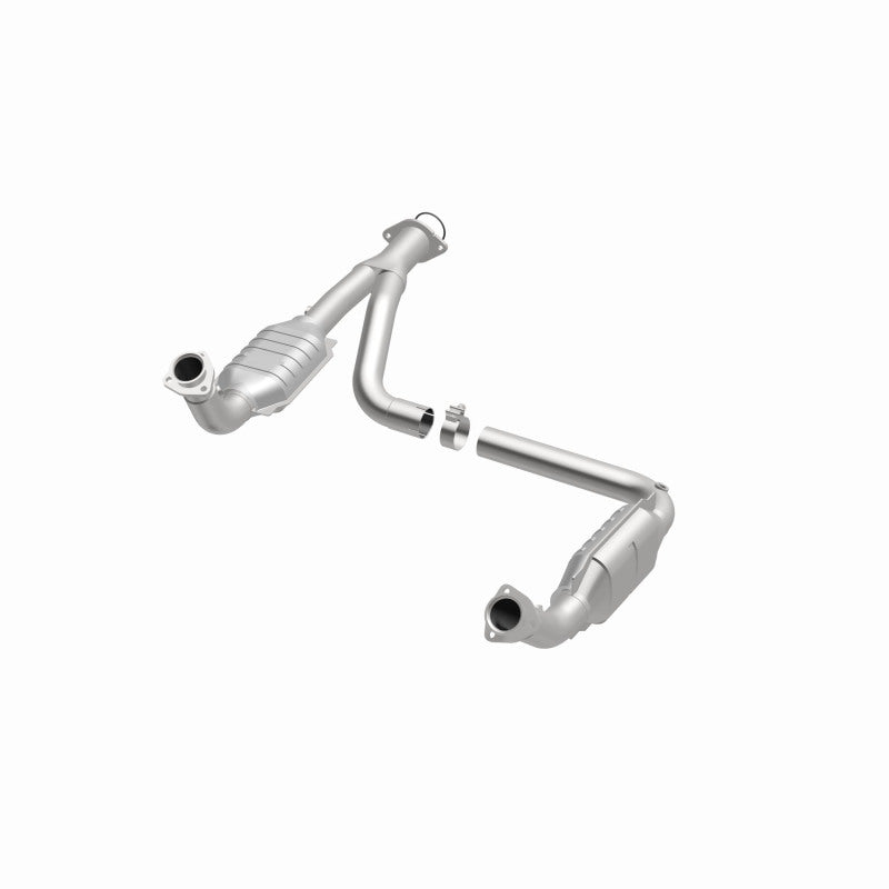 MagnaFlow OEM Grade Federal / EPA Compliant Direct-Fit Catalytic Converter 49644 360 Degree Image Set