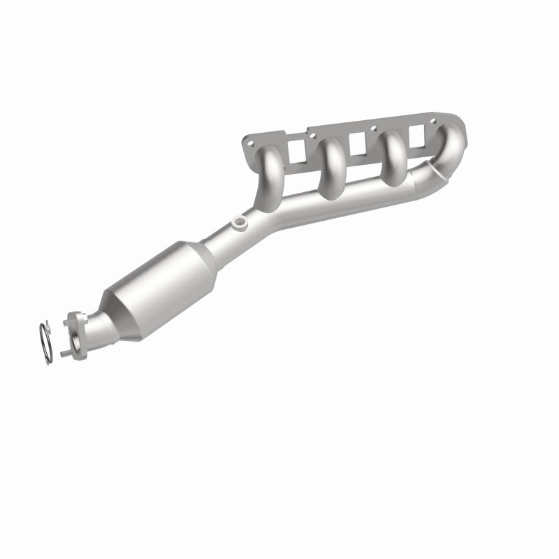 MagnaFlow Infiniti OEM Grade Federal / EPA Compliant Manifold Catalytic Converter 22-036 360 Degree Image Set