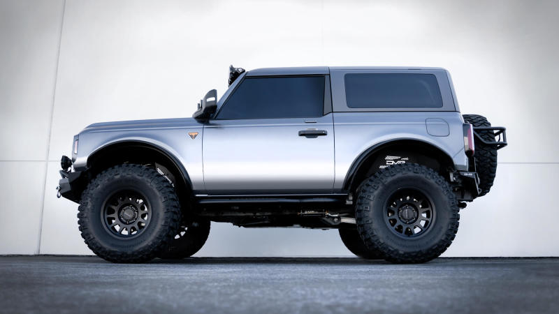 DV8 Offroad 21-23 Ford Bronco OE Plus 2-Door Side Steps SRBR-05 SRBR-05 Photo - Unmounted