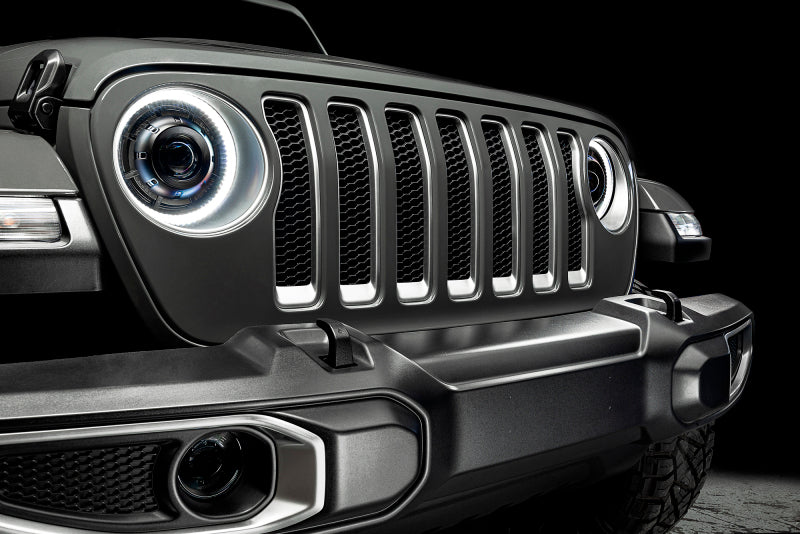 ORACLE Lighting Oracle Jeep JL/Gladiator JT Oculus Switchback Bi-LED Projector Headlights - Amber/White Switchback 5839-023 5839-023 Photo - lifestyle view