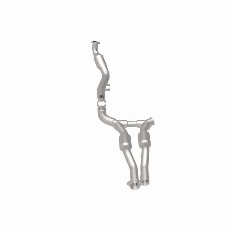 MagnaFlow Mercedes-Benz HM Grade Federal / EPA Compliant Direct-Fit Catalytic Converter 24334 360 Degree Image Set