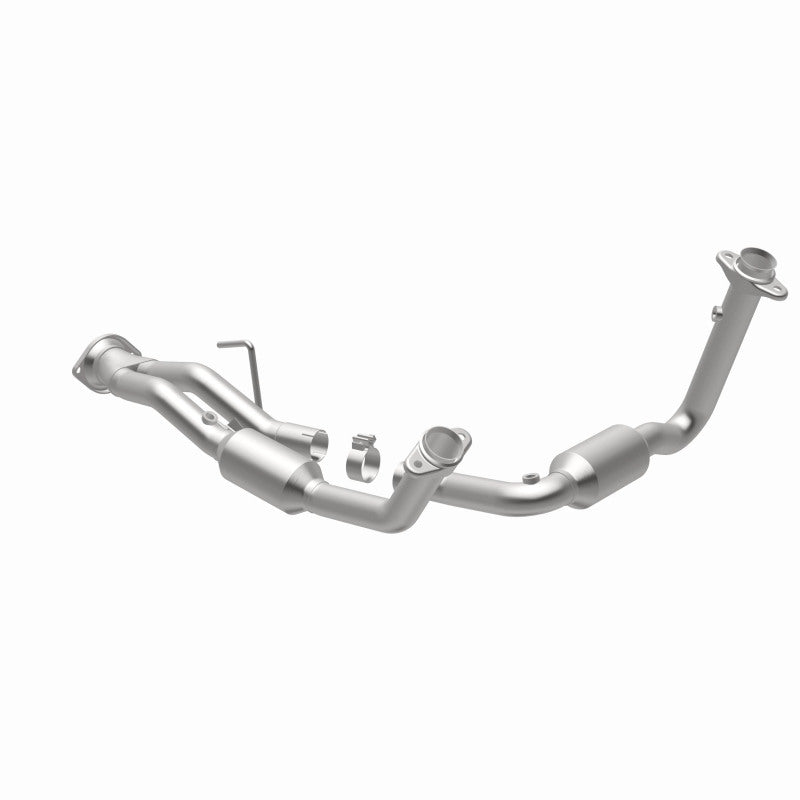 MagnaFlow Jeep California Grade CARB Compliant Direct-Fit Catalytic Converter 5451444 360 Degree Image Set