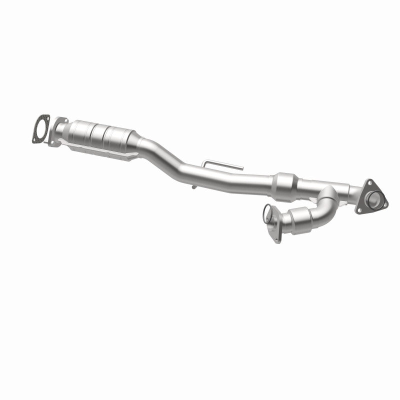 MagnaFlow Nissan Altima California Grade CARB Compliant Direct-Fit Catalytic Converter 557190 360 Degree Image Set