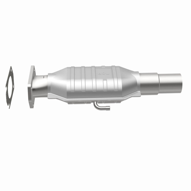 MagnaFlow Buick Standard Grade Federal / EPA Compliant Direct-Fit Catalytic Converter 93439 360 Degree Image Set