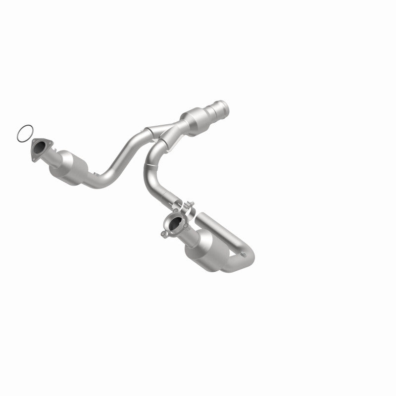 MagnaFlow California Grade CARB Compliant Direct-Fit Catalytic Converter 5582617 360 Degree Image Set