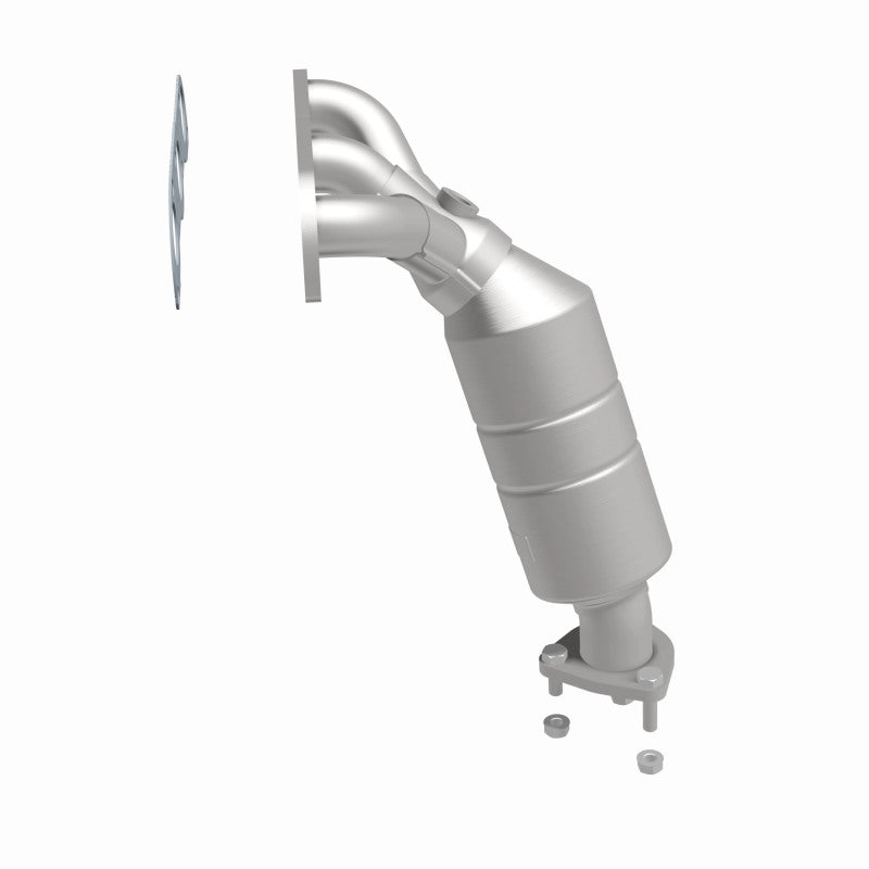 MagnaFlow Suzuki Verona OEM Grade Federal / EPA Compliant Manifold Catalytic Converter 50912 360 Degree Image Set