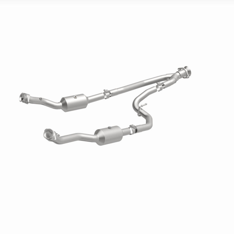 Magnaflow 20-21 Ford Transit-150 Single Underbody V6 3.5L RWD Direct-Fit Catalytic Converter 280248 280248 360 Degree Image Set