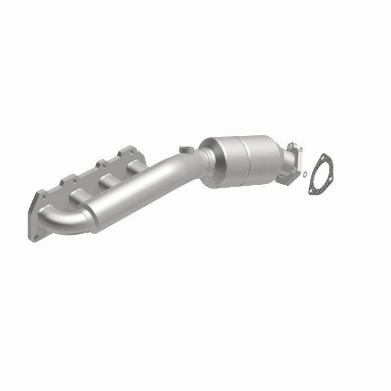 MagnaFlow Volkswagen Passat OEM Grade Federal / EPA Compliant Manifold Catalytic Converter 51197 360 Degree Image Set