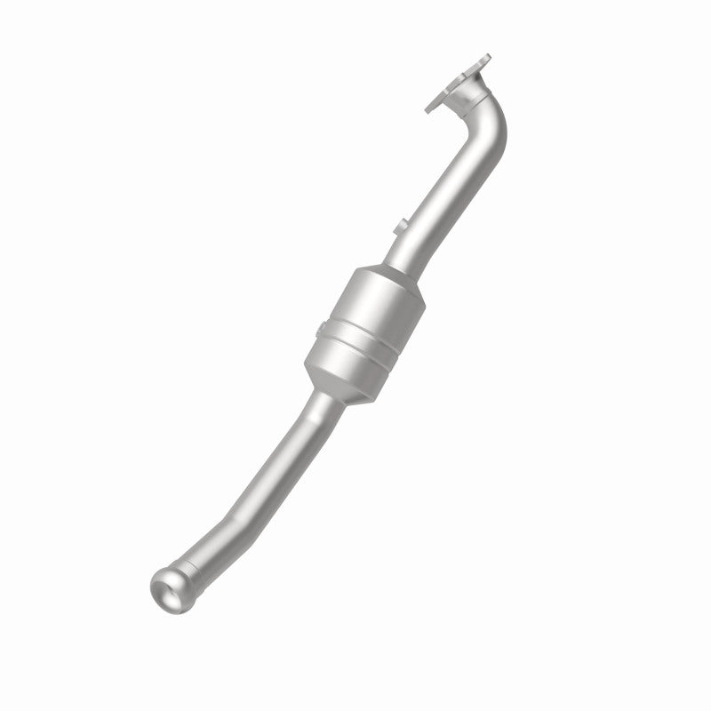 MagnaFlow California Grade CARB Compliant Direct-Fit Catalytic Converter 5551737 360 Degree Image Set