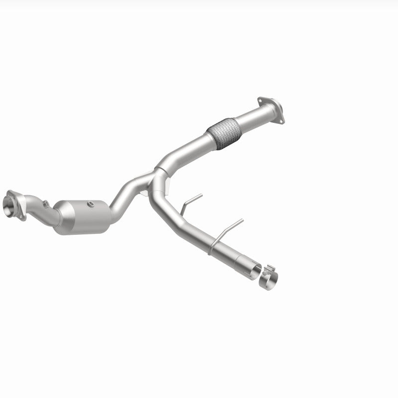 Magnaflow 18-21 Ford Expedition Right Underbody 3.5L Direct Fit Catalytic Converter 280219 280219 360 Degree Image Set