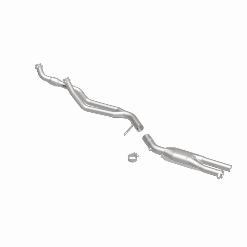 MagnaFlow BMW 535i Standard Grade Federal / EPA Compliant Direct-Fit Catalytic Converter 23817 360 Degree Image Set