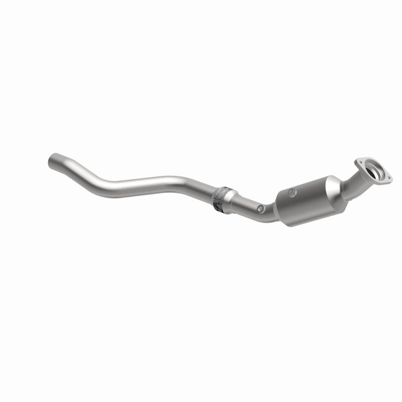 MagnaFlow California Grade CARB Compliant Direct-Fit Catalytic Converter 4561243 360 Degree Image Set