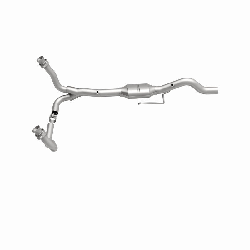 MagnaFlow Dodge Durango OEM Grade Federal / EPA Compliant Direct-Fit Catalytic Converter 49472 360 Degree Image Set