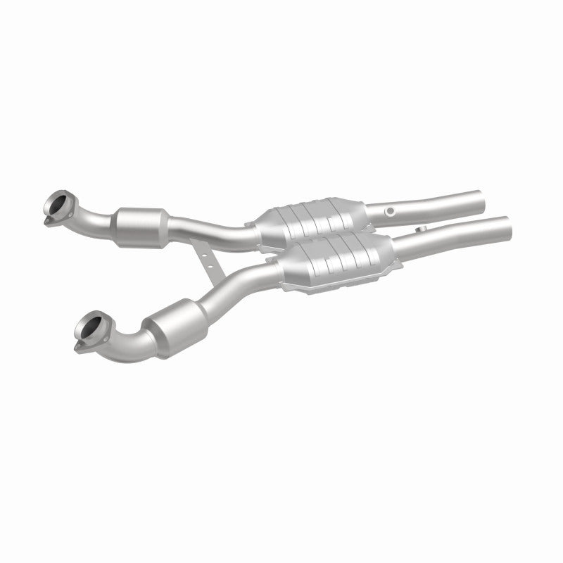 MagnaFlow Chevrolet Corvette OEM Grade Federal / EPA Compliant Direct-Fit Catalytic Converter 51460 360 Degree Image Set
