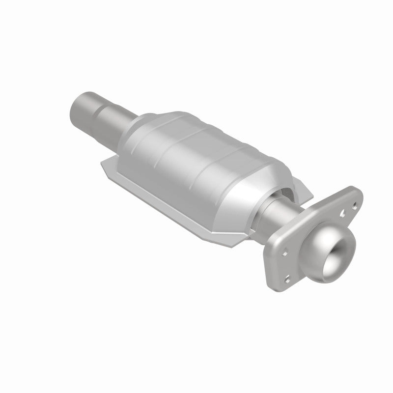 MagnaFlow Standard Grade Federal / EPA Compliant Direct-Fit Catalytic Converter 23496 360 Degree Image Set