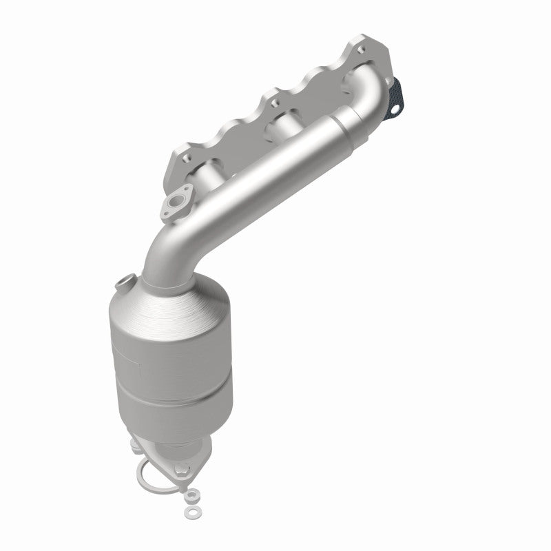 MagnaFlow Suzuki OEM Grade Federal / EPA Compliant Manifold Catalytic Converter 51272 360 Degree Image Set