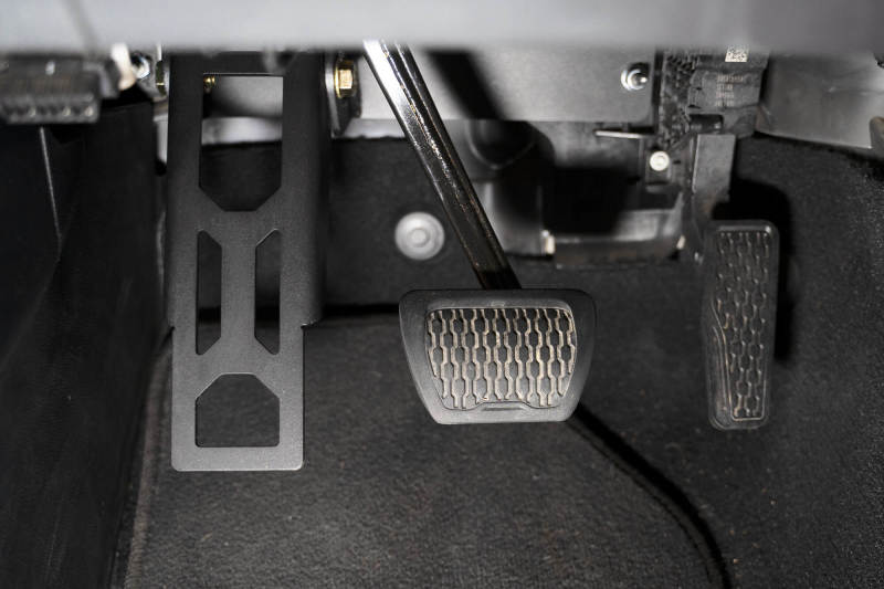 DV8 Offroad 18-20 Jeep Wrangler JL Adjustable Dead Pedal STJL-03 STJL-03 User 6