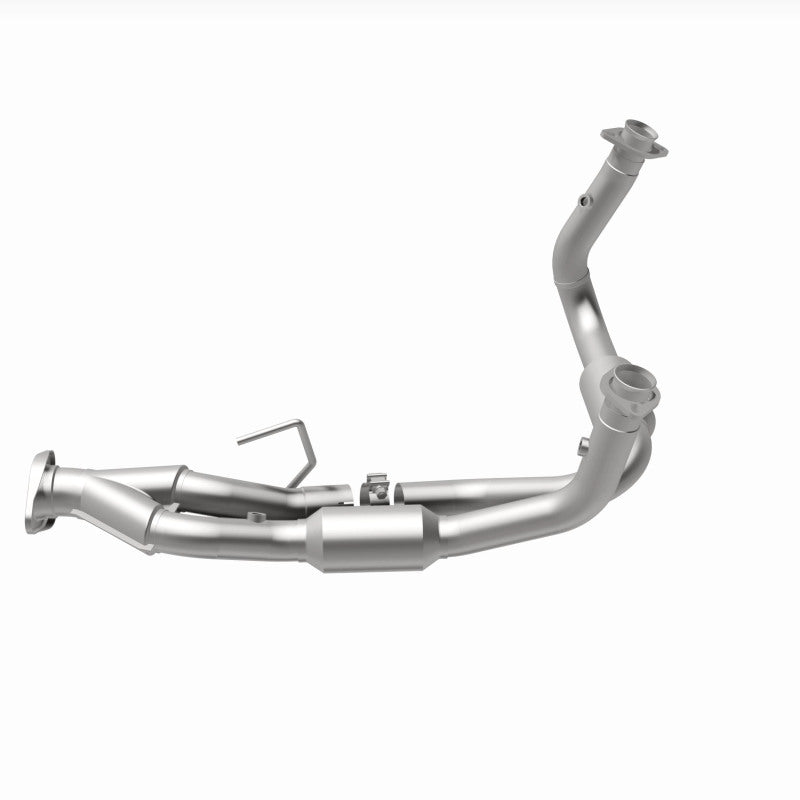 Magnaflow 05-06 Jeep Grand Cherokee 4.7L Direct Fit Catalytic Converter 4651686 4651686 360 Degree Image Set