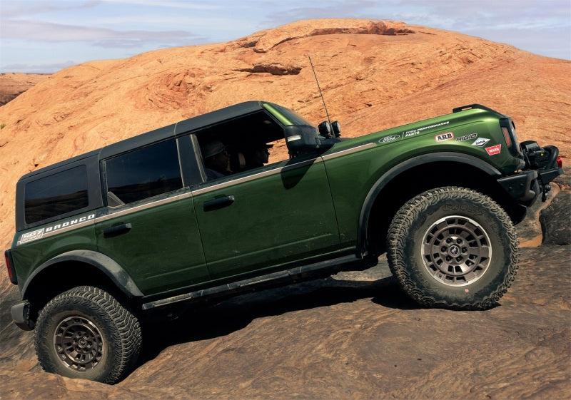 Ford Racing 21-23 Bronco 17x8.5 Wheel Kit - Sinister Bronze M-1007K-P1785BRN M-1007K-P1785BRN Photo - Mounted