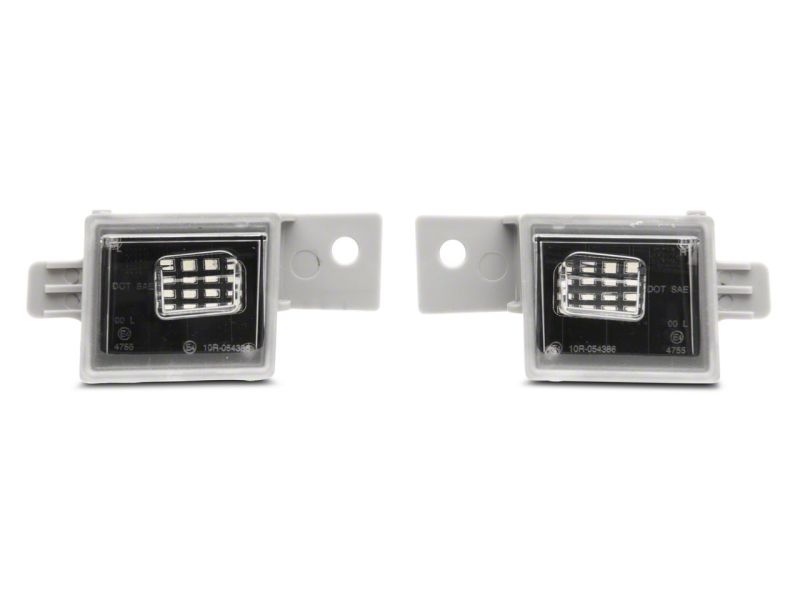 Raxiom 14-18 Chevrolet Silverado 1500 Axial Series LED License Plate Lamps S115447 S115447 Photo - Close Up