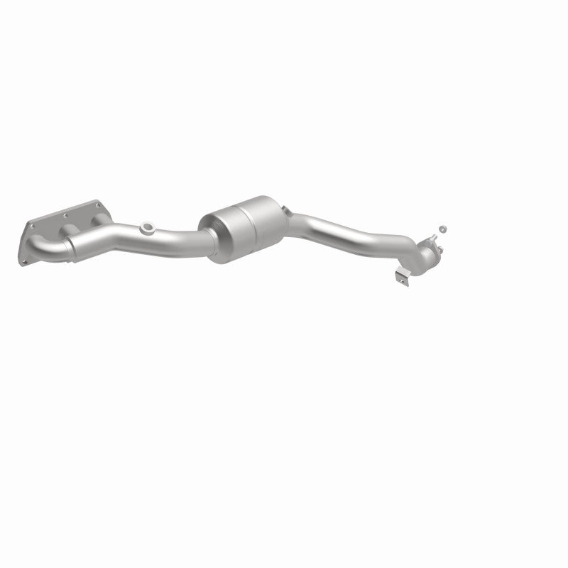 MagnaFlow Audi A8 Quattro OEM Grade Federal / EPA Compliant Manifold Catalytic Converter 51167 360 Degree Image Set