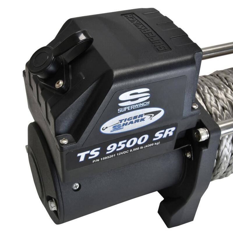Superwinch 9500 LBS 12 VDC 3/8in x 80ft Synthetic Rope Tiger Shark 9500 Winch 1595201 1595201 Photo - Close Up