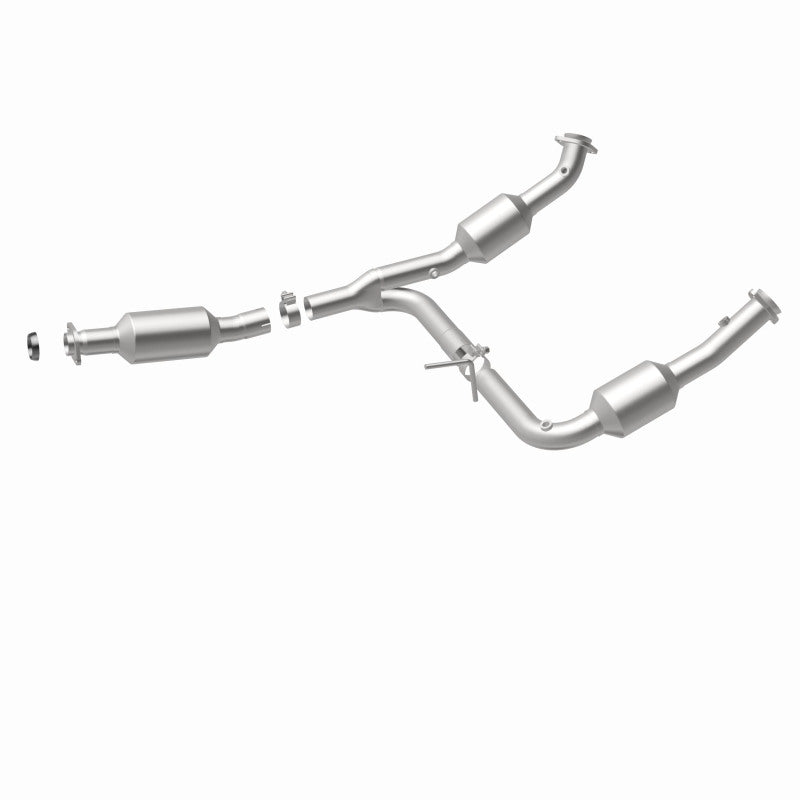 MagnaFlow California Grade CARB Compliant Direct-Fit Catalytic Converter 5481108 360 Degree Image Set