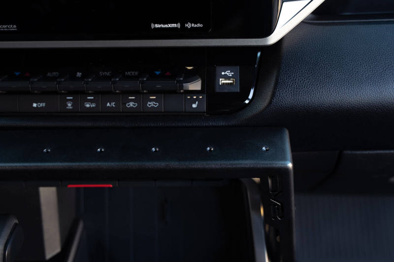DV8 Offroad 22-23 Toyota Tundra Center Console Molle Panels/Device Mount CCT2-01 CCT2-01 Photo - Unmounted