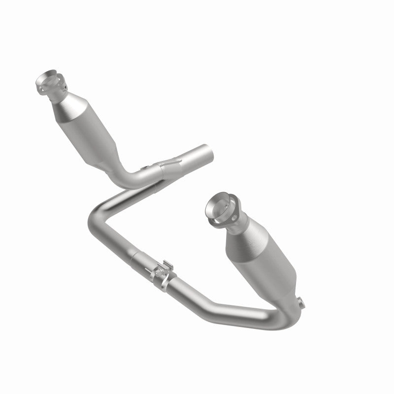 Magnaflow 2004 Dodge Dakota 3.7L Direct Fit Catalytic Converter 4651657 4651657 360 Degree Image Set