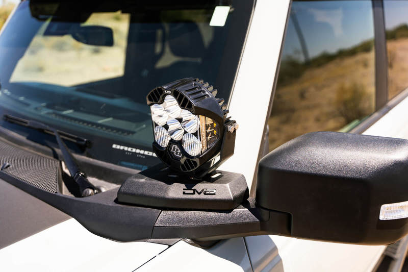 DV8 Offroad DV8 21-22 Ford Bronco A-Pillar Pod Light Mounts LBBR-02 LBBR-02 Photo - Mounted