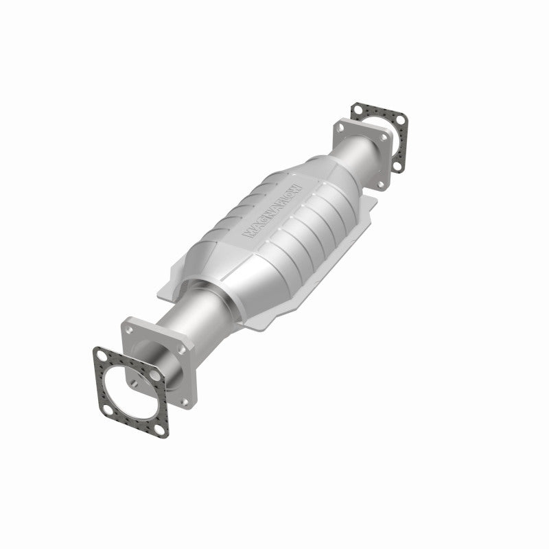 MagnaFlow Isuzu Standard Grade Federal / EPA Compliant Direct-Fit Catalytic Converter 23657 360 Degree Image Set