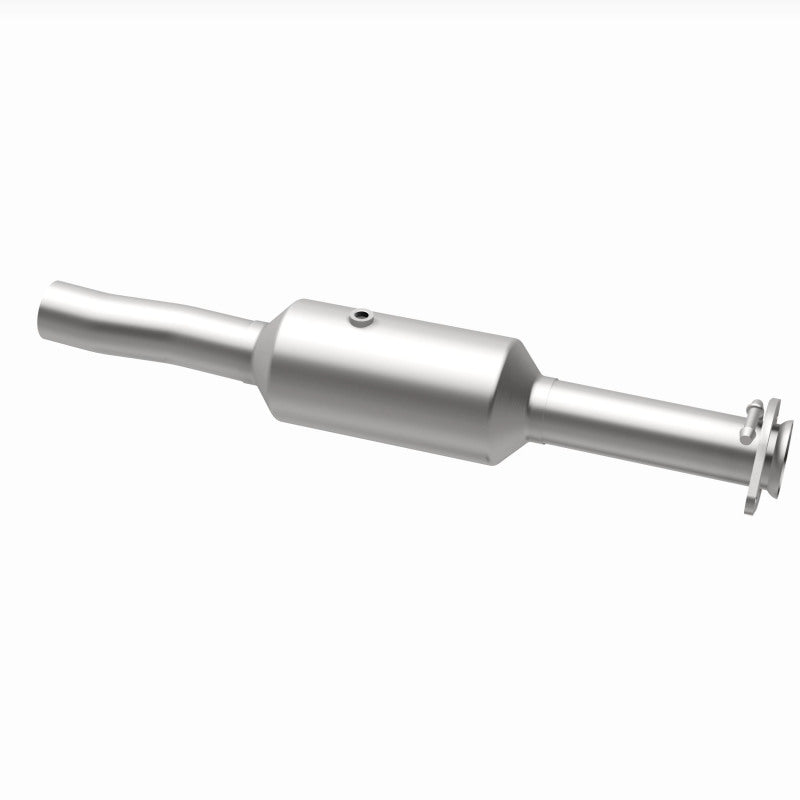 Magnaflow 09-10 Ford F-550 Super Duty V10 6.8L Rear Underbody Direct Fit Catalytic Converter 280434 280434 360 Degree Image Set