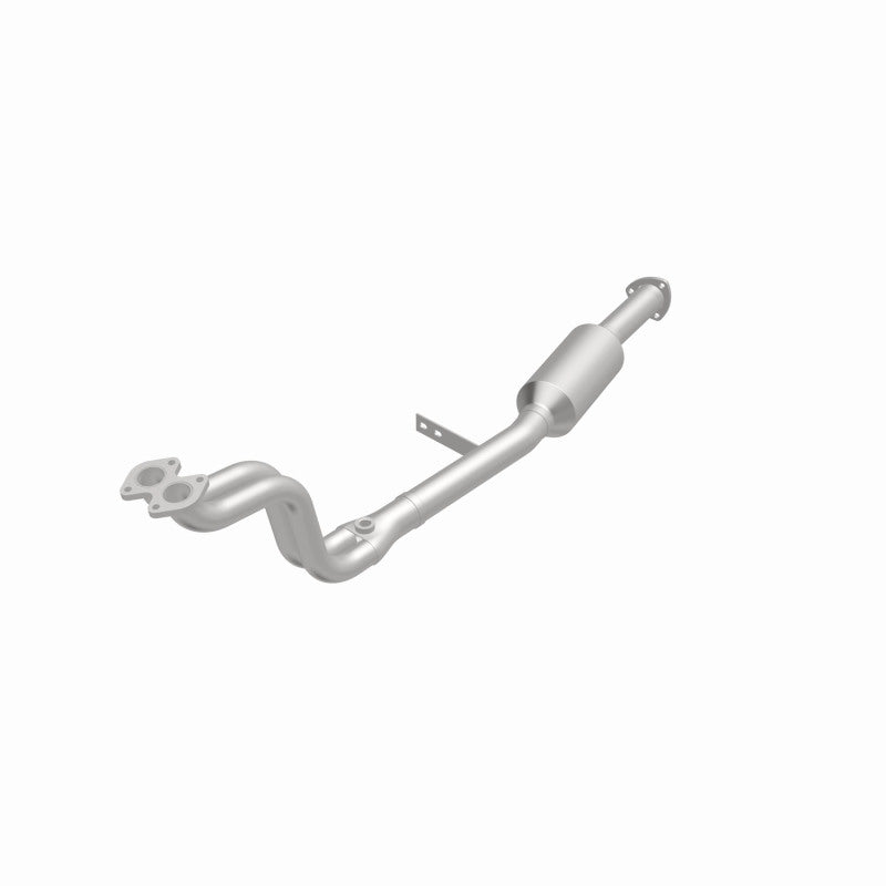 MagnaFlow Alfa Romeo Spider Standard Grade Federal / EPA Compliant Direct-Fit Catalytic Converter 23511 360 Degree Image Set