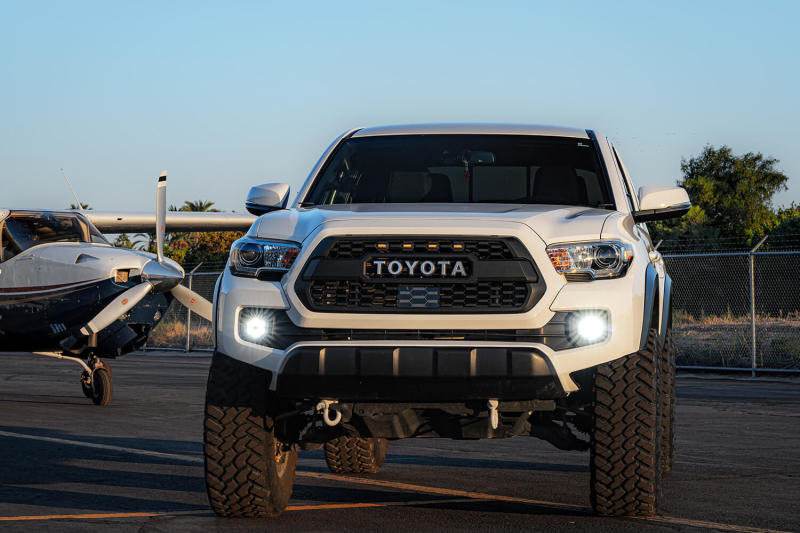 ARB Nacho 16-23 Toyota Tacoma Quatro Fog Mount V3TO1 V3TO1 Photo - Mounted