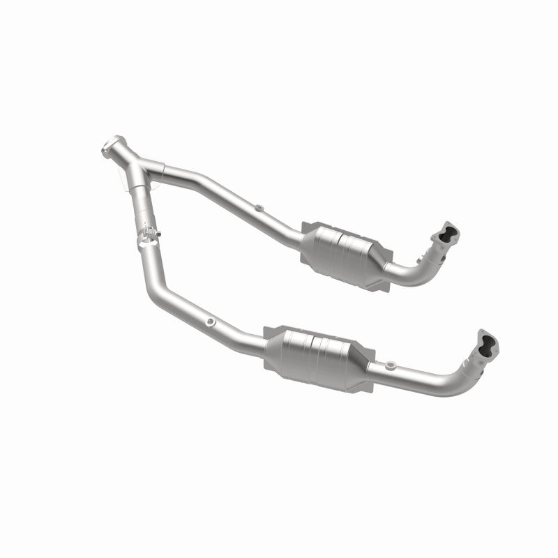 MagnaFlow Land Rover Discovery HM Grade Federal / EPA Compliant Direct-Fit Catalytic Converter 93689 360 Degree Image Set
