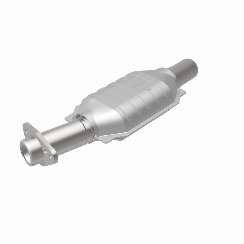 MagnaFlow California Grade CARB Compliant Direct-Fit Catalytic Converter 3322418 360 Degree Image Set