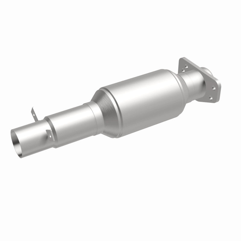 MagnaFlow California Grade CARB Compliant Direct-Fit Catalytic Converter 3391486 360 Degree Image Set