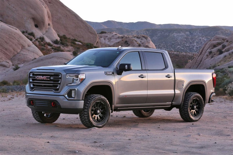 Fabtech 19-20 GM K1500 Trail Boss/AT4 4WD 1.5in Budget UCA System w/Rear Stealth Shocks K1152M K1152M Photo - Mounted