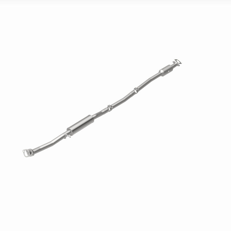 Magnaflow 16-17 Hyundai Tucson L4 2.0 OEM Underbody Direct Fit Catalytic Converter 21-146 21-146 360 Degree Image Set