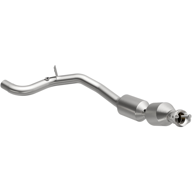 MagnaFlow Land Rover OEM Grade Federal / EPA Compliant Direct-Fit Catalytic Converter 21-607 Photo - Primary