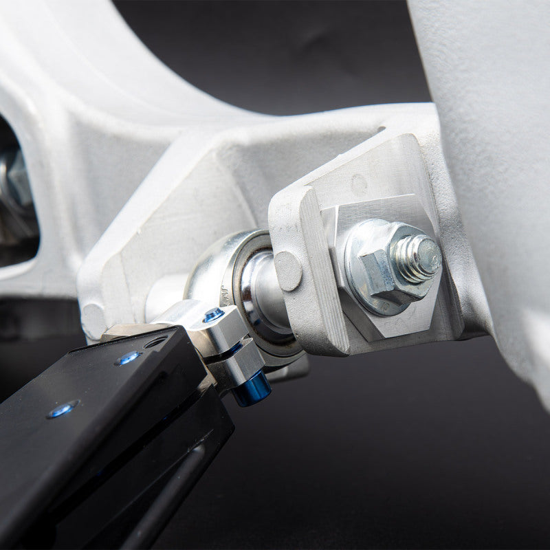 SPL Part Eccentric Lockout Kit for Porsche 996 / 997 SPL EL 996 Photo - Mounted