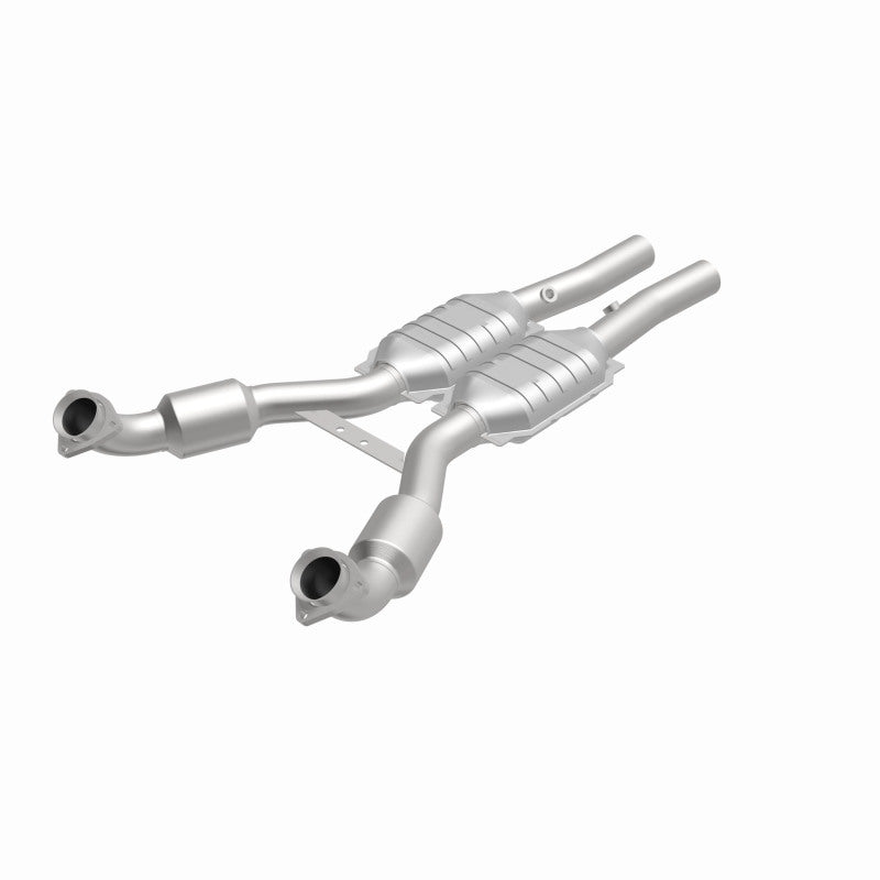 MagnaFlow Chevrolet Corvette HM Grade Federal / EPA Compliant Direct-Fit Catalytic Converter 93989 360 Degree Image Set