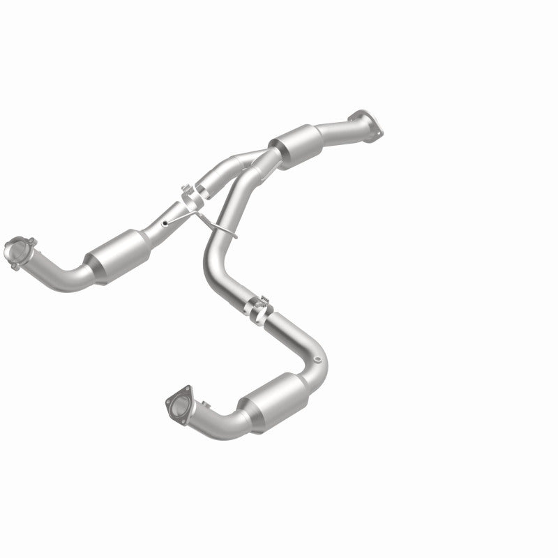 MagnaFlow California Grade CARB Compliant Direct-Fit Catalytic Converter 5582812 360 Degree Image Set