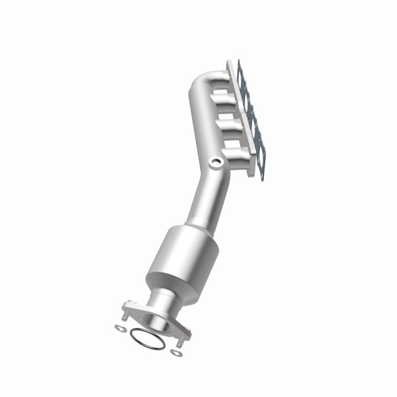 Magnaflow 2004 Nissan Titan 5.6L Direct Fit Converter 4583380 4583380 360 Degree Image Set