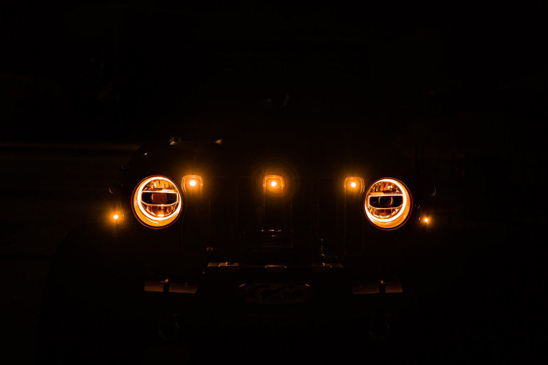 DV8 Offroad 2018+ Jeep JL Grill Amber Marker Lights GRJL-02 GRJL-02 Photo - Mounted