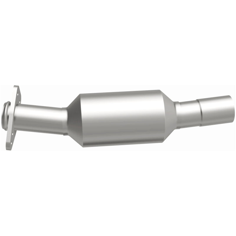 MagnaFlow California Grade CARB Compliant Direct-Fit Catalytic Converter 3322431 Photo - out of package