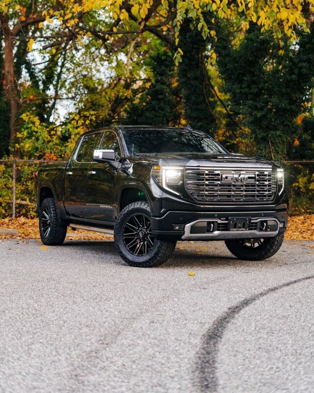 Cognito 19-24 Chevy/GMC Silverado/Sierra 1500 2WD/4WD 3in Standard Leveling Kit 110-90766 110-90766 Photo - lifestyle view