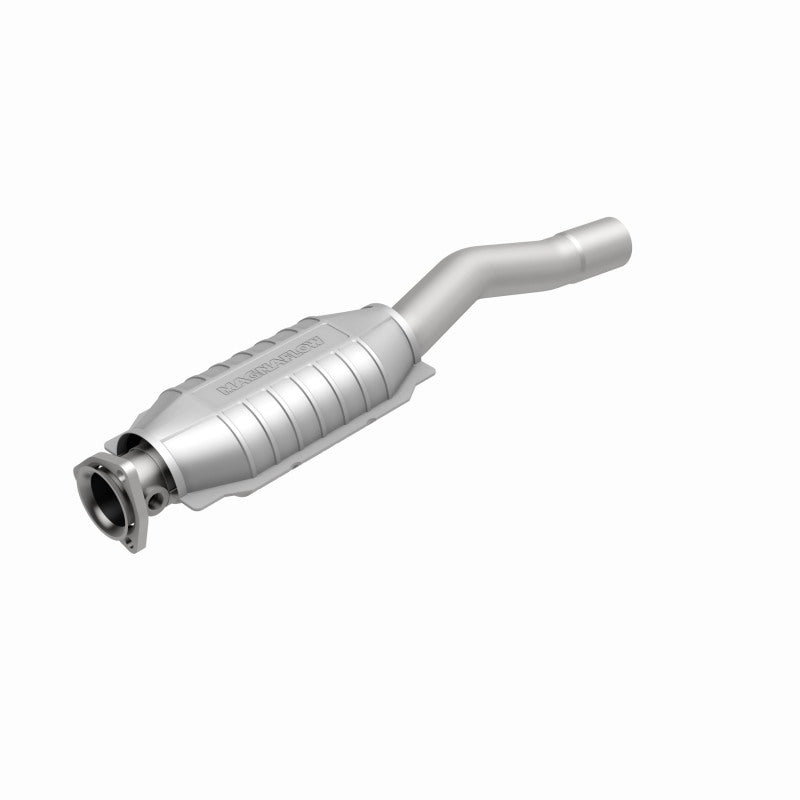 MagnaFlow Volvo Standard Grade Federal / EPA Compliant Direct-Fit Catalytic Converter 23949 360 Degree Image Set